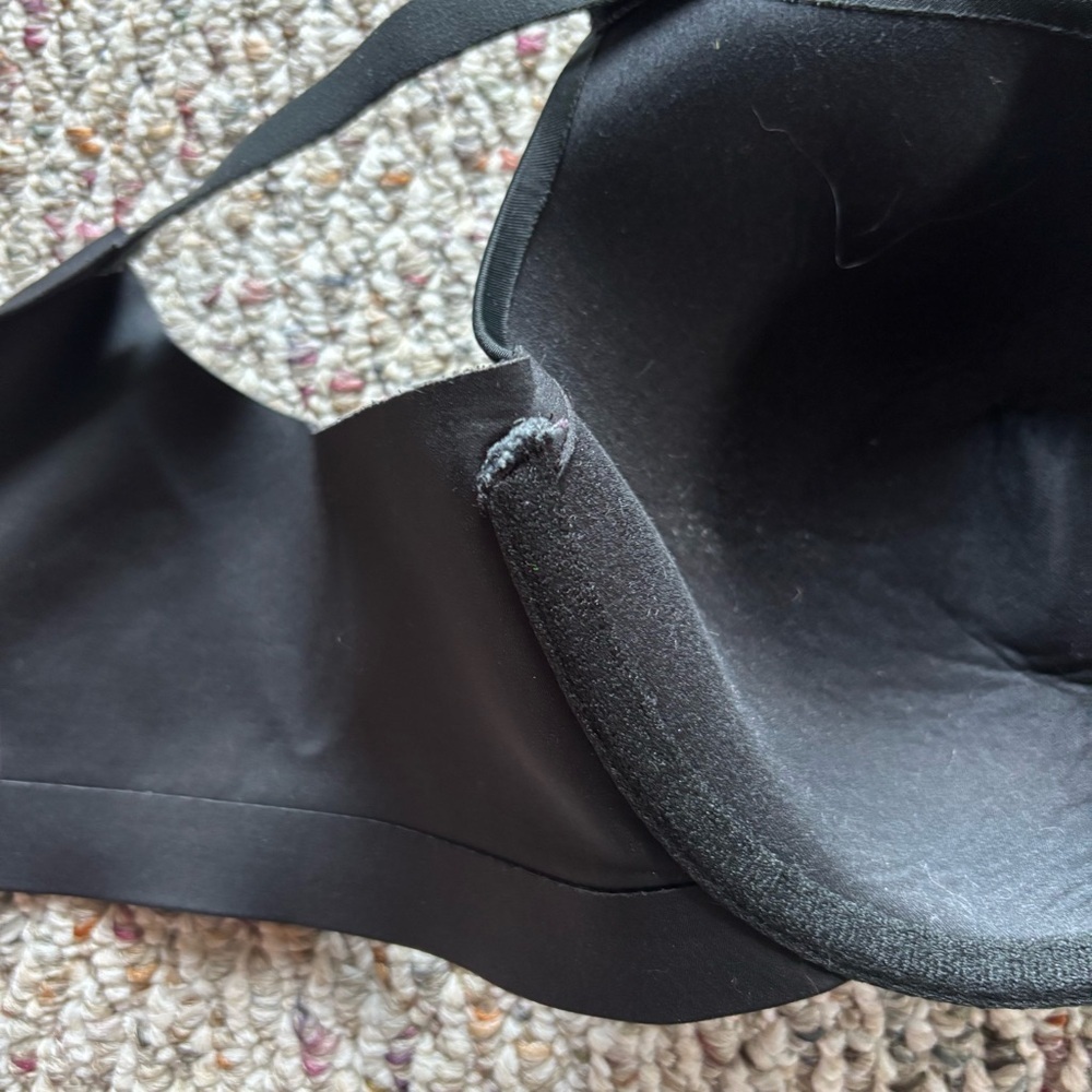 Cacique Bra Black 40C Lightly Lined Full Coverage Underwire Minimizer Neutral - Picture 11 of 13